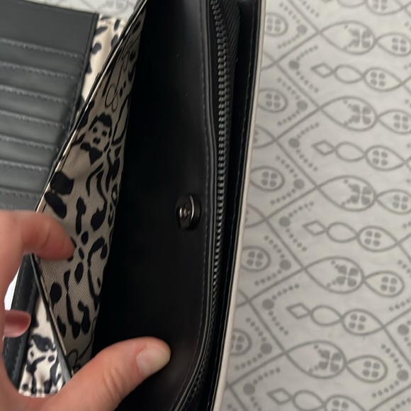 Beautiful Jessica Simpson Backpack and matching wallet. - Picture 7 of 7